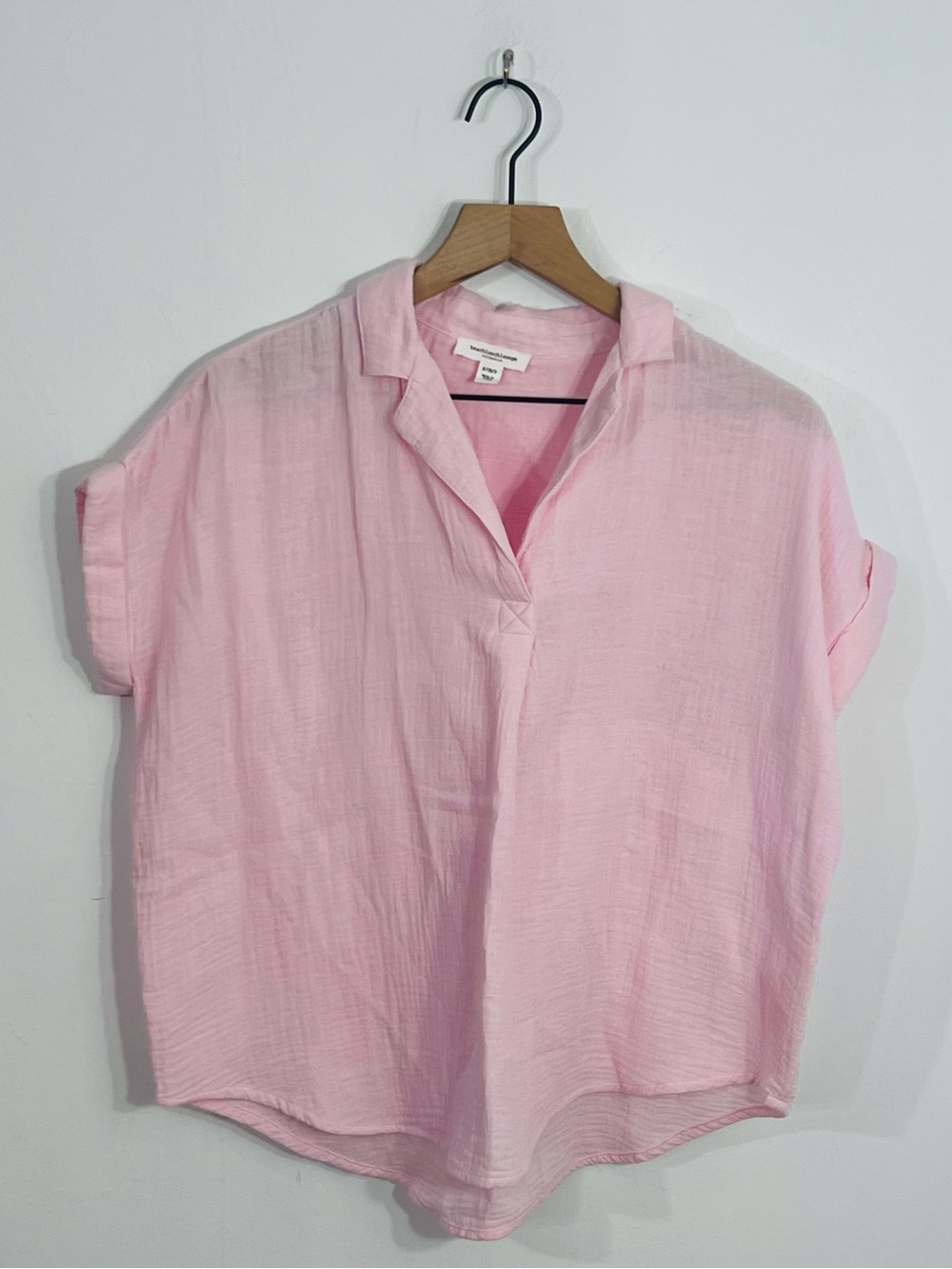 BeachLunchLounge Size S Pink Collared Short Sleeve Textured Pullover Blouse Top